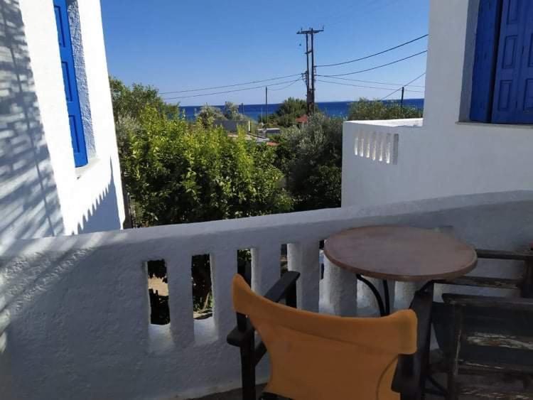 Stamoulis Apartments Kampos Marathokampou Exterior photo